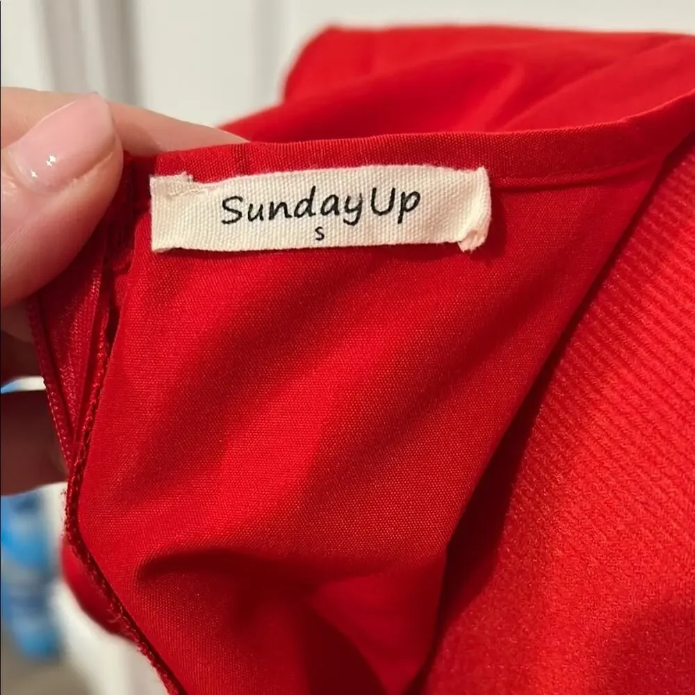 SundayUp women’s sleeveless